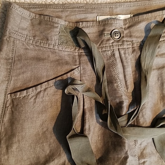 Ann Taylor Skirt LOFT Khaki has Pockets Size 2 - Picture 3 of 6